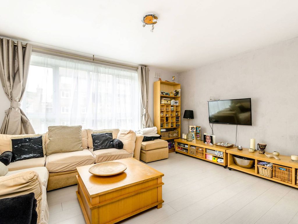 Bentons Lane, West Norwood, London SE27  