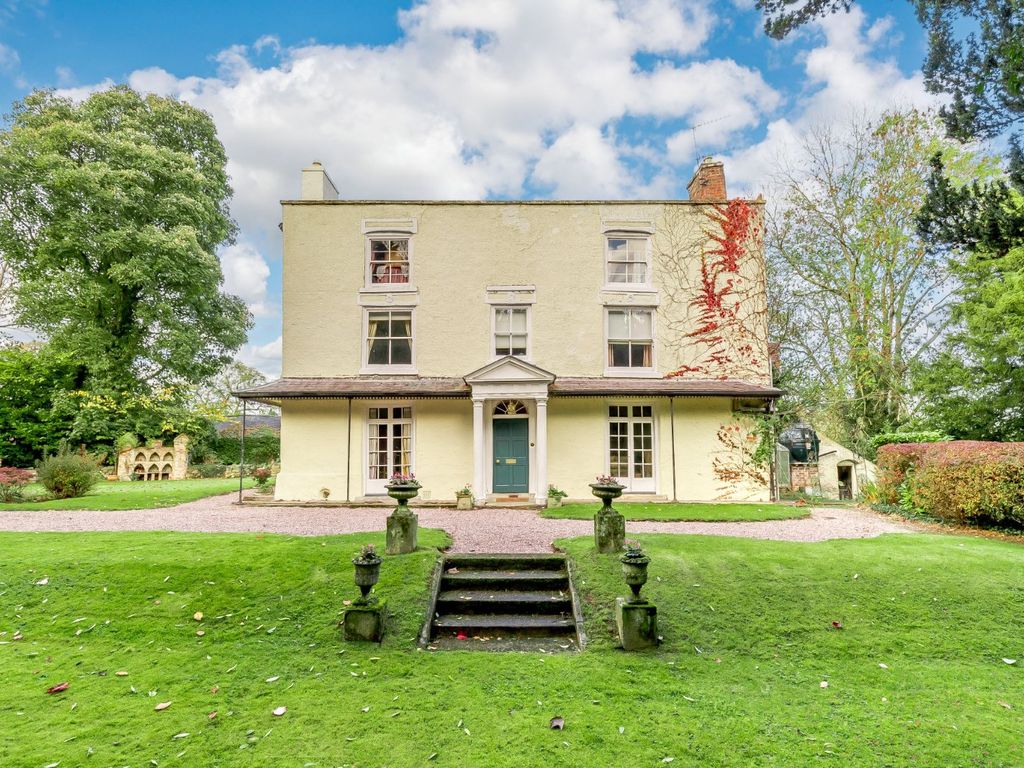 6 bed country house for sale in Preesgweene, Weston Rhyn, Oswestry