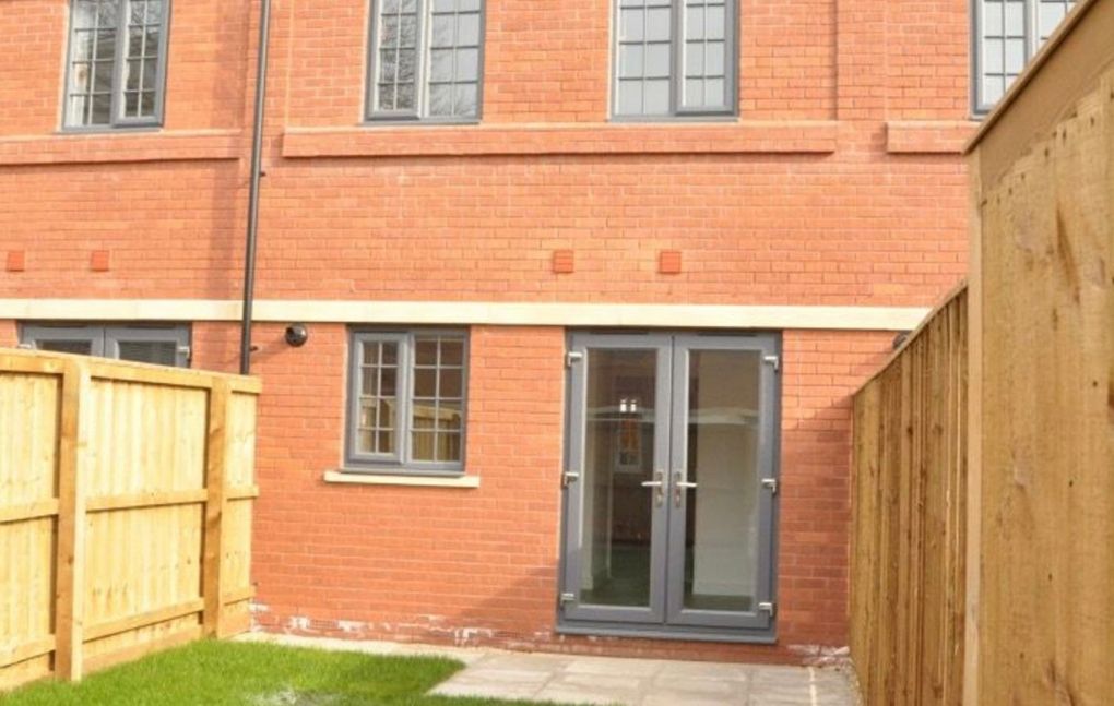 3 bed terraced house for sale in Wolsey Island Way, Leicester LE4 Zoopla