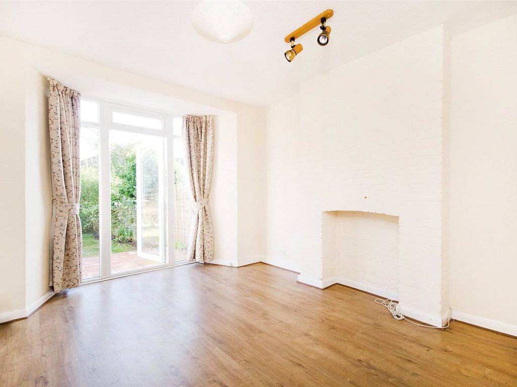5 bed terraced house to rent in Allenby Road, Southall UB1 Zoopla