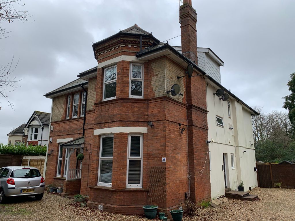 2 bed flat to rent in Charminster Road, Bournemouth BH8 Zoopla