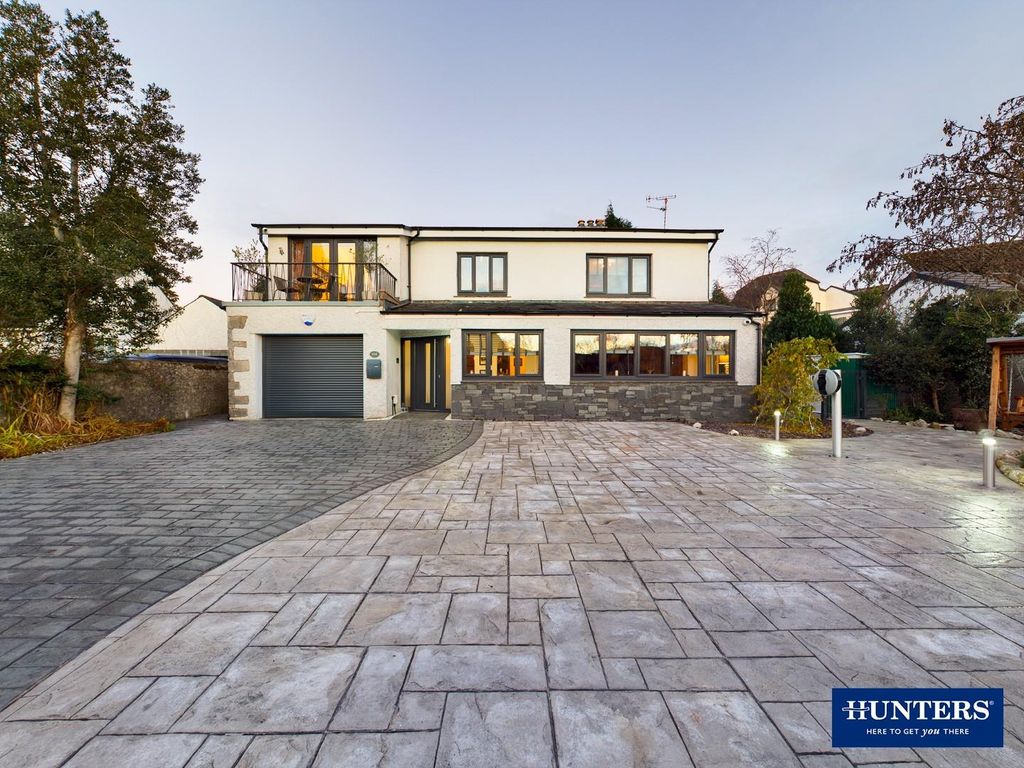 6 bed detached house for sale in Oxenholme Road, Oxenholme, Kendal LA9