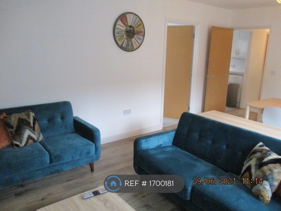 3 bed flat to rent in Bingley Court, Canterbury CT1 Zoopla