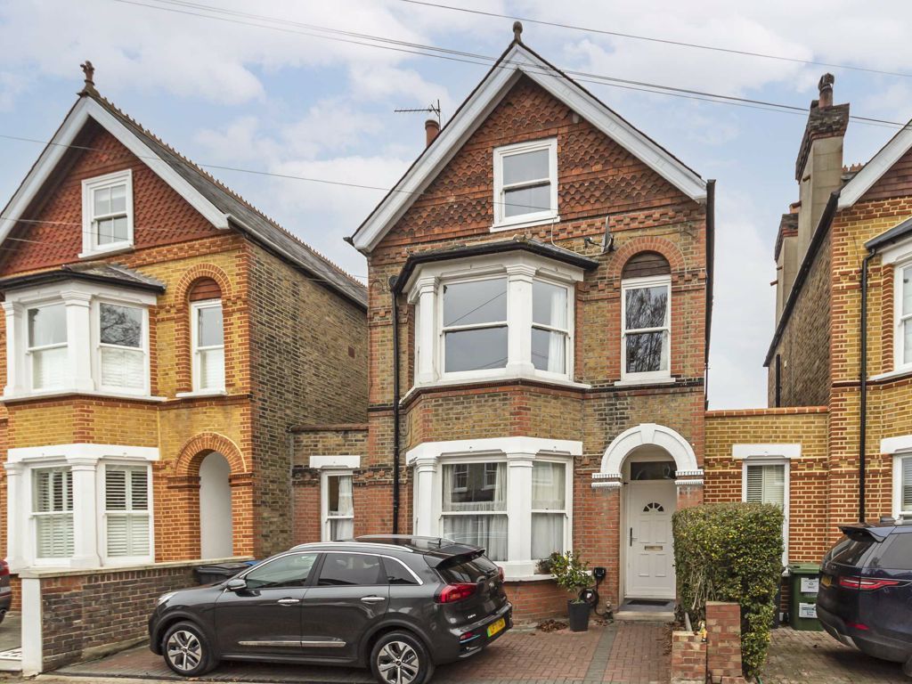 3 bed flat to rent in Minerva Road, Kingston Upon Thames KT1 Zoopla