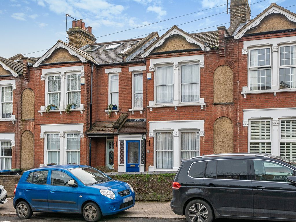 3 bed terraced house for sale in Lavender Hill, Enfield EN2 Zoopla