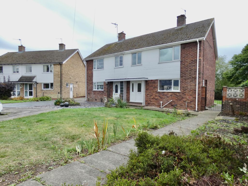 Shap Close, Chesterfield S40  