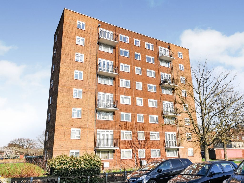 2 bed flat for sale in Winchfield Road, Sydenham, London, . SE26 Zoopla