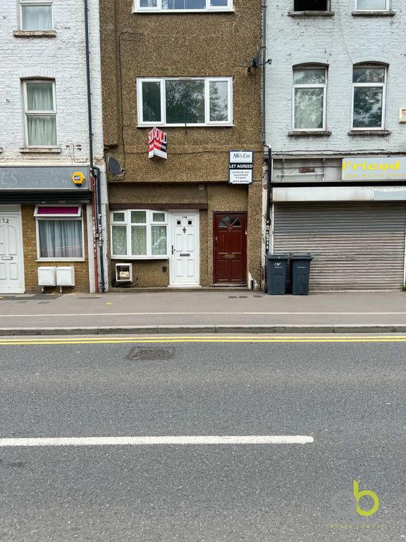 1 bed flat to rent in Dock Road, Tilbury, Essex RM18 Zoopla