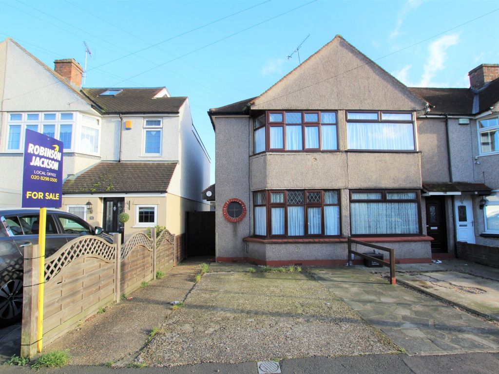 2 bed end terrace house for sale in Burns Avenue, Sidcup, Kent DA15