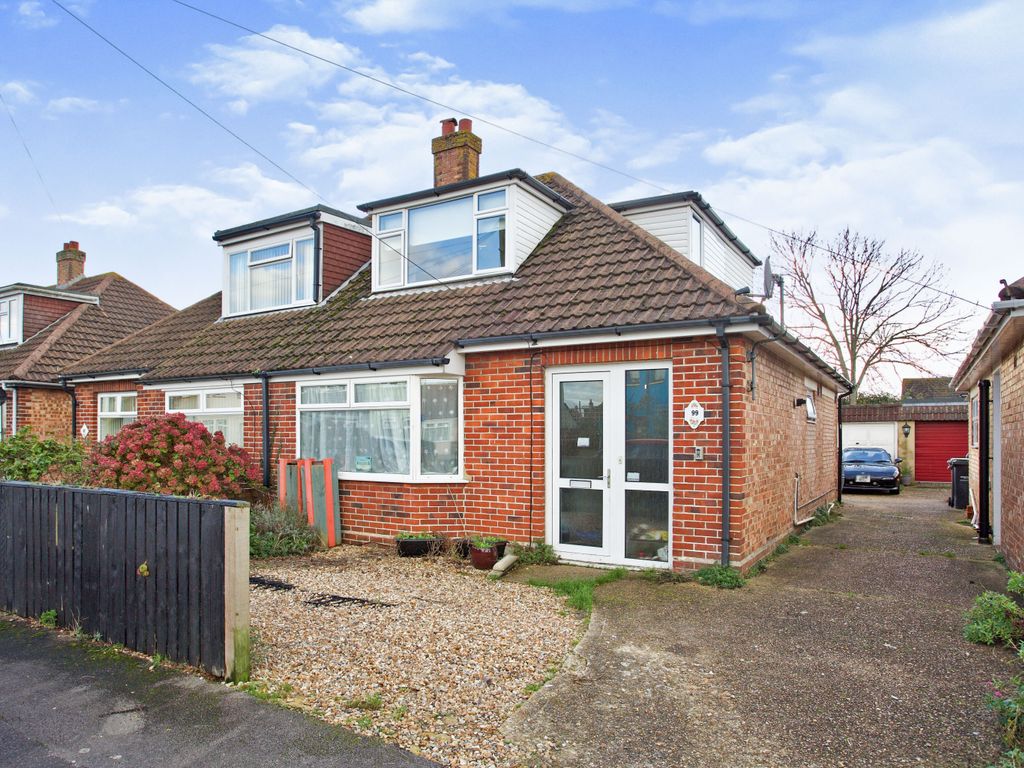 3 bed bungalow for sale in Bridgemary Road, Gosport, Hampshire PO13