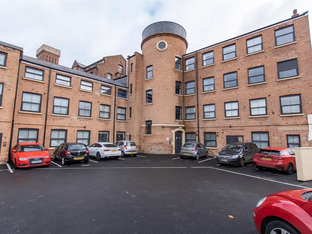 2 bed flat to rent in The Lace Works, Mount Street, New Basford