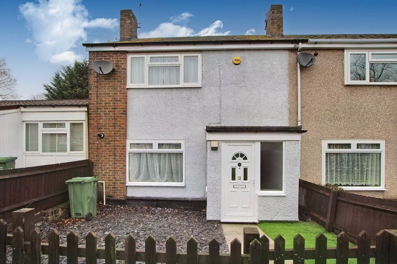 2 bed terraced house for sale in Mistley End, Basildon SS16 Zoopla