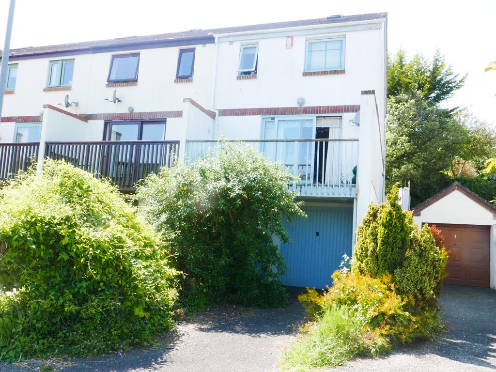 4 bed terraced house for sale in Rivendell, Wadebridge, Cornwall PL27