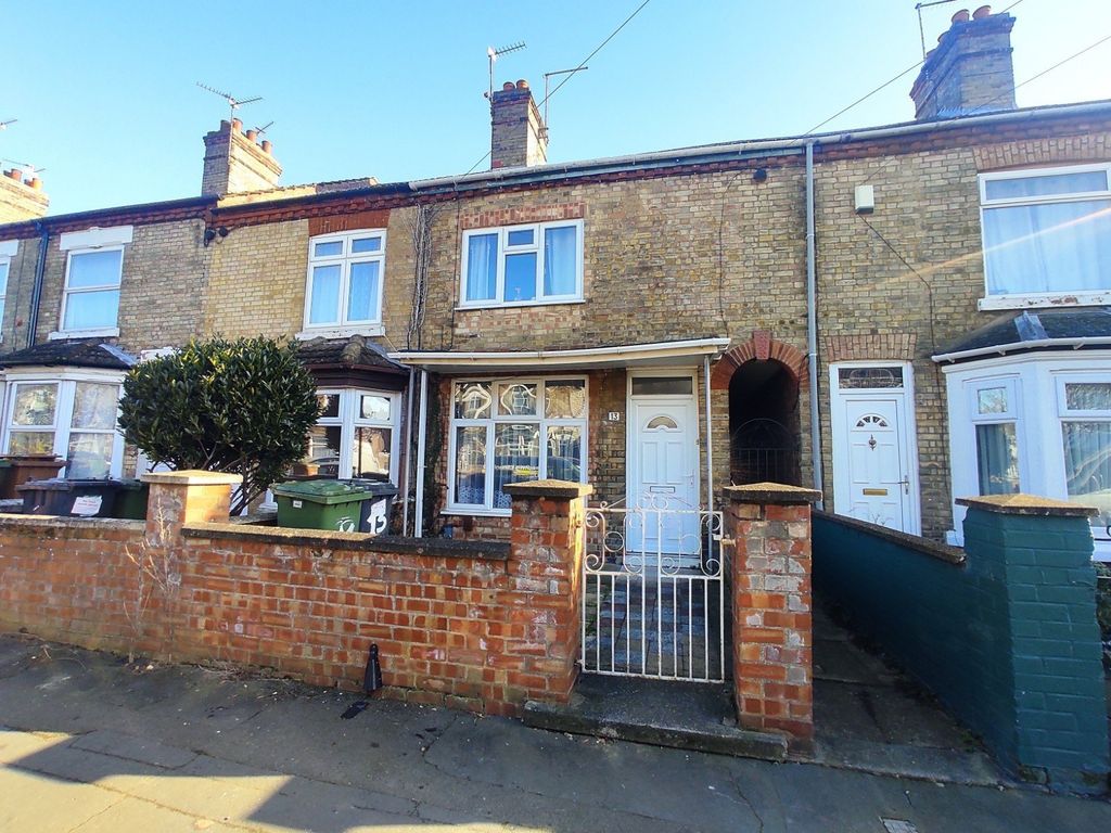 3 bed terraced house to rent in Orchard Street, Peterborough PE2 Zoopla
