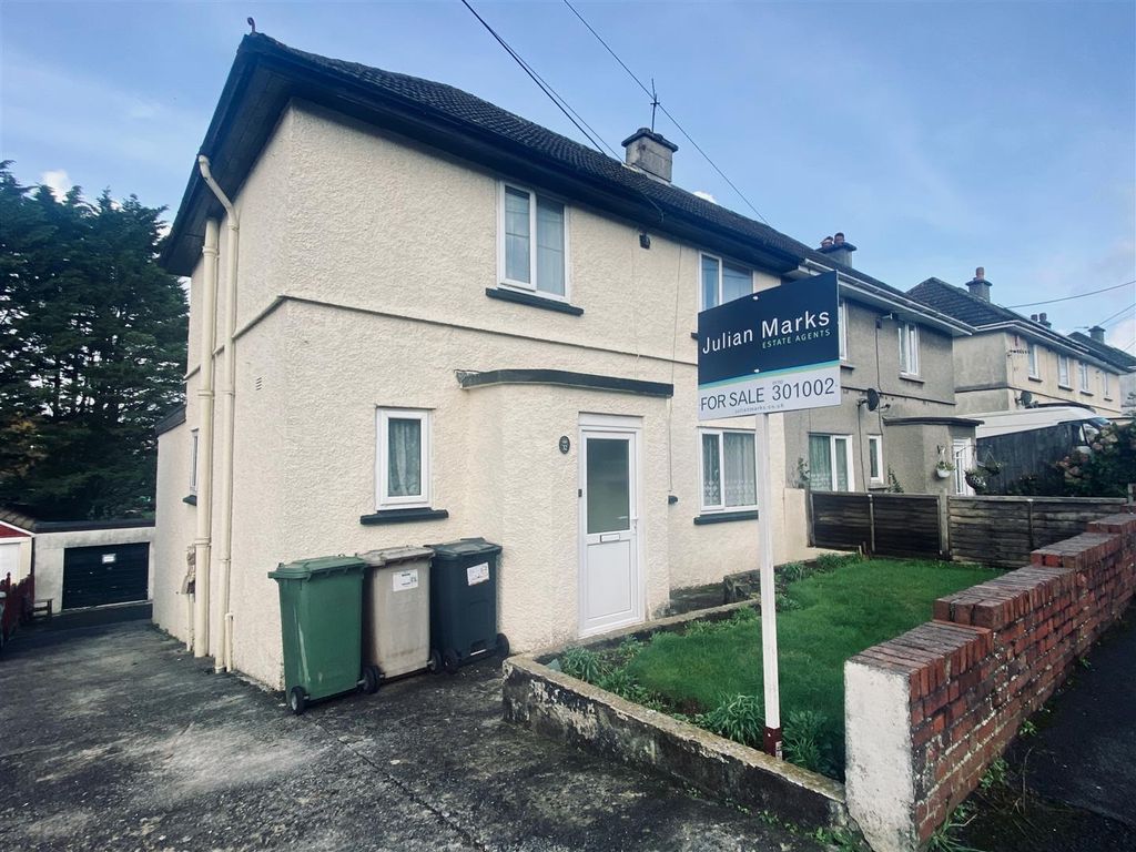 3 bed semidetached house for sale in Avenue, Plympton, Plymouth