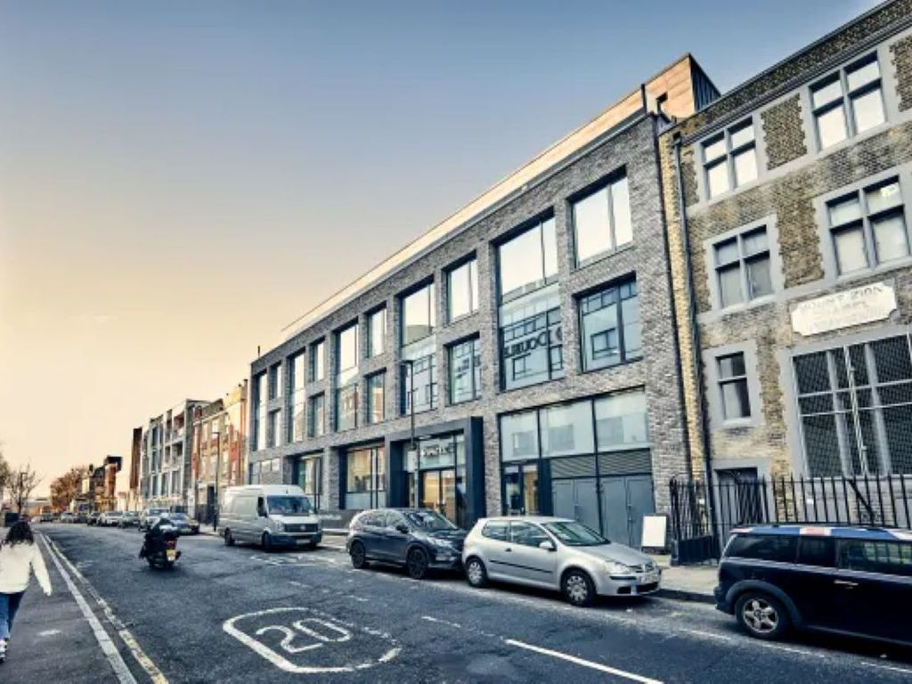 45 White Lion St London N1 9pw
