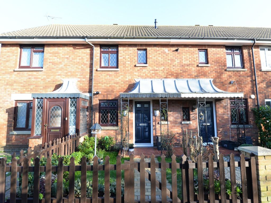 2 bed terraced house for sale in Buckingham Walk, New Milton, Hampshire