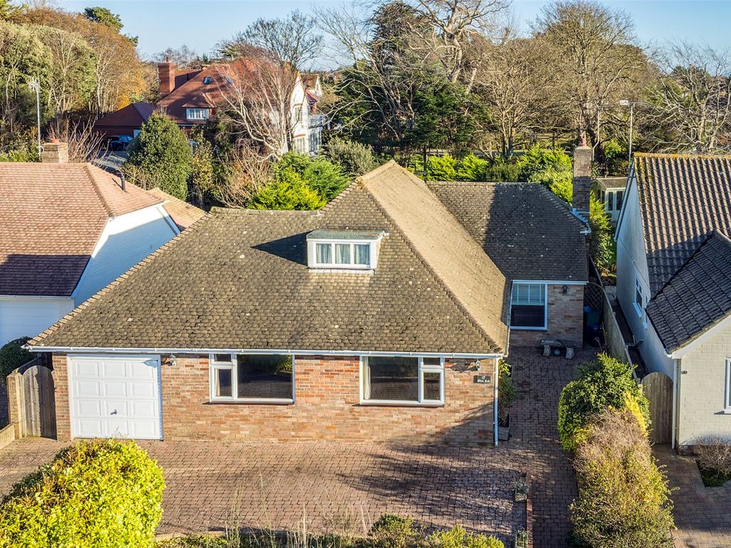 2 bed bungalow for sale in Pigeonhouse Lane, Rustington, Littlehampton