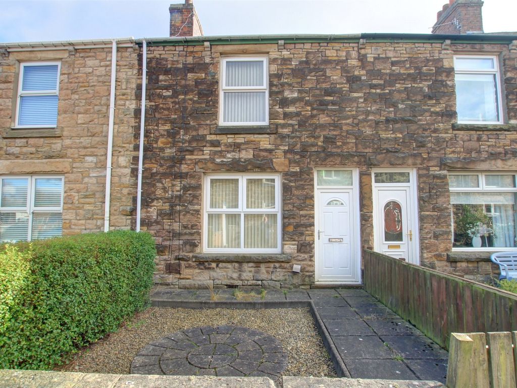 2 bed terraced house for sale in Windsor Gardens, Delves Lane, Consett