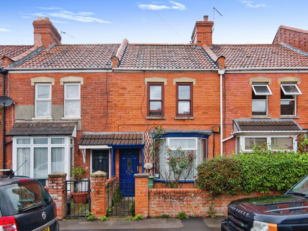 2 bed terraced house for sale in Benedict Street, Glastonbury, Somerset