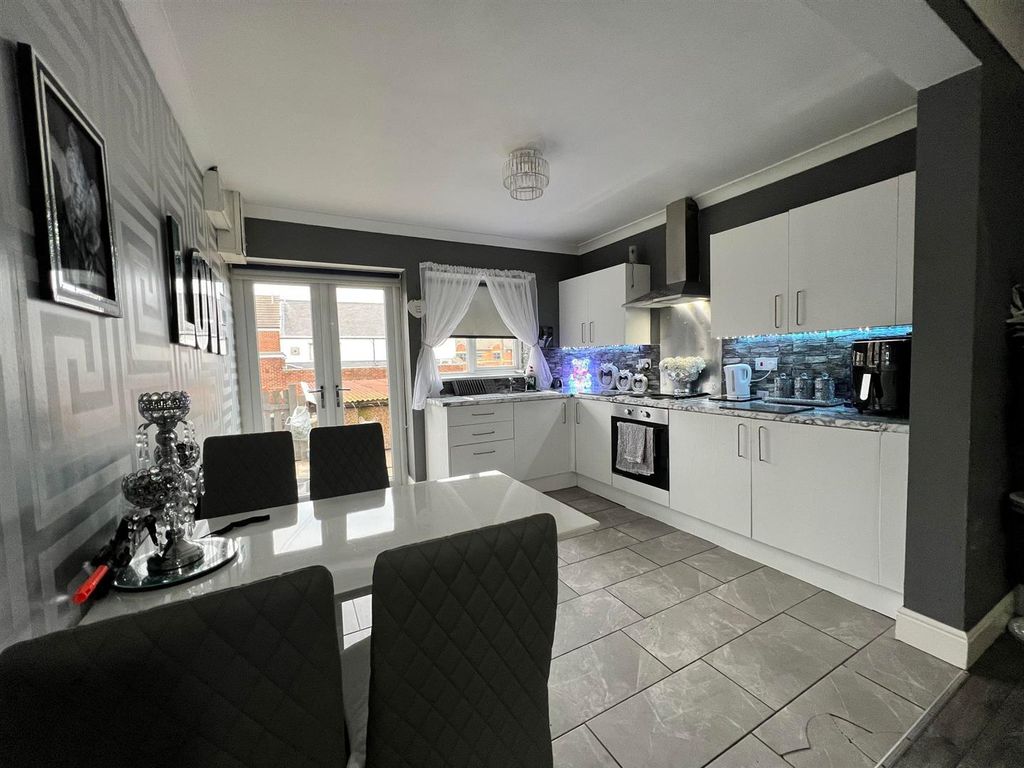3 bed semidetached house for sale in Seaside Lane South Back