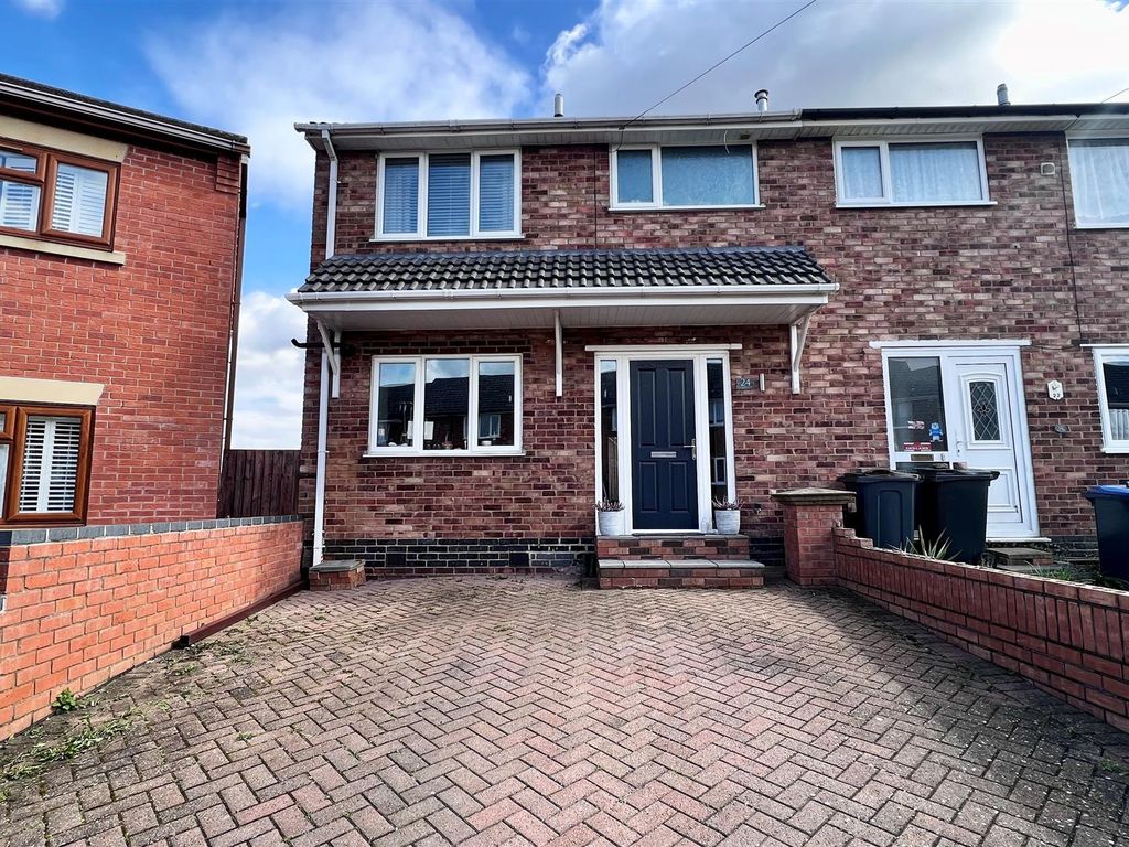 3 bed terraced house for sale in Middlefield Place, Hinckley LE10 Zoopla