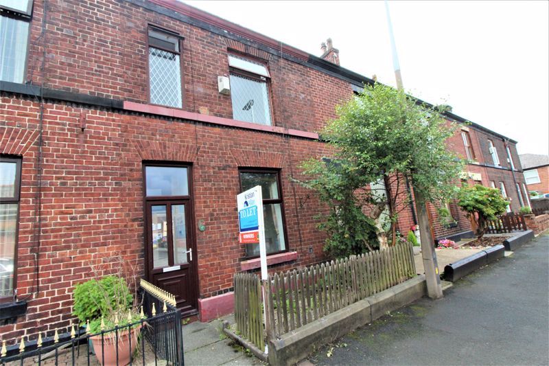 3 bed terraced house to rent in New Street, Bury BL8 Zoopla