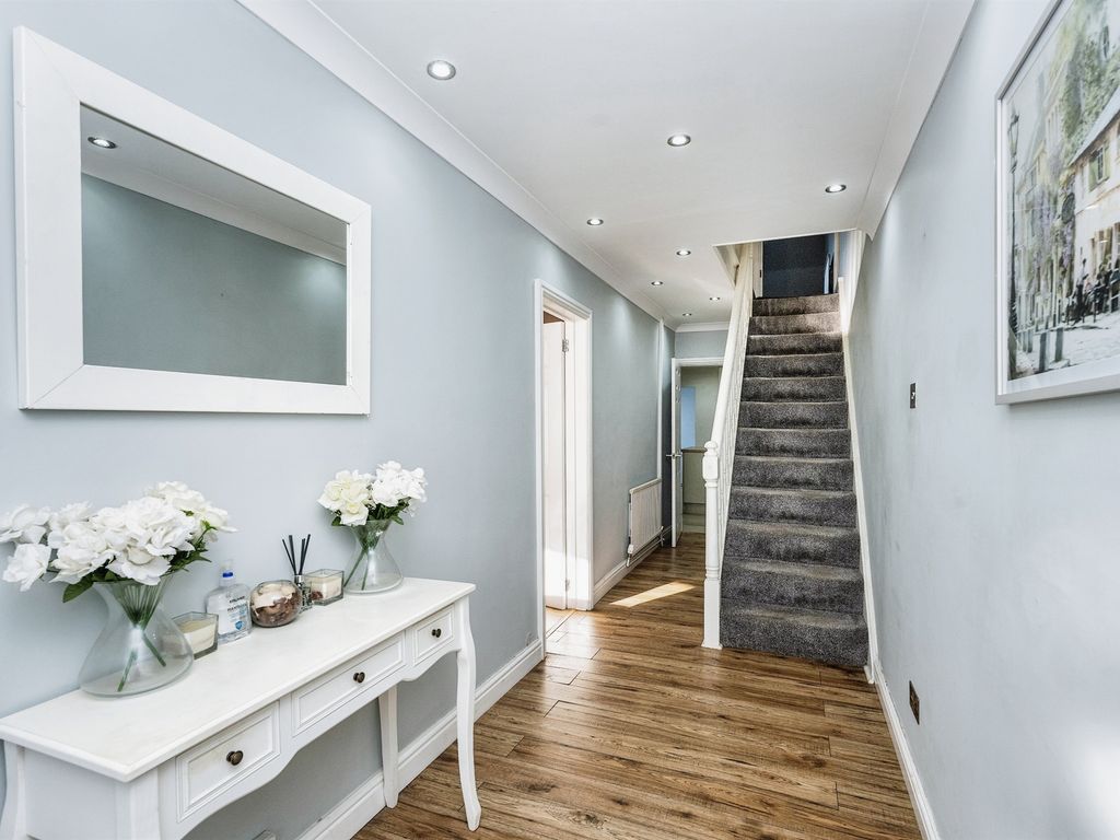 3 bed terraced house for sale in Victoria Street, Briton Ferry, Neath SA11, £150,000 Zoopla