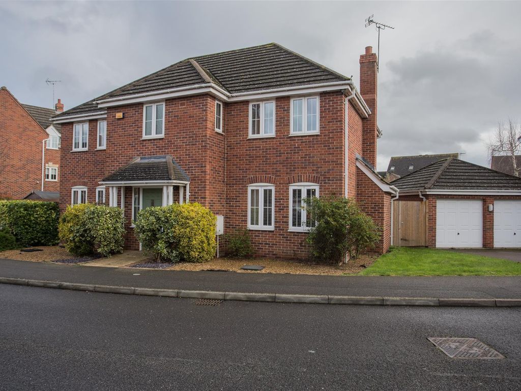 5 bed detached house for sale in Driffield Way, Sugar Way, Peterborough
