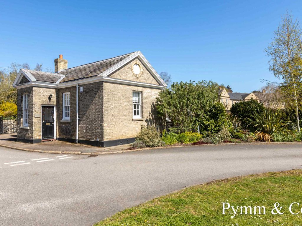 2 bed bungalow for sale in St Andrews Park, Thorpe St Andrew NR7 Zoopla