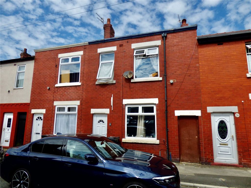 3 bed terraced house for sale in Crompton Street, Preston, Lancashire