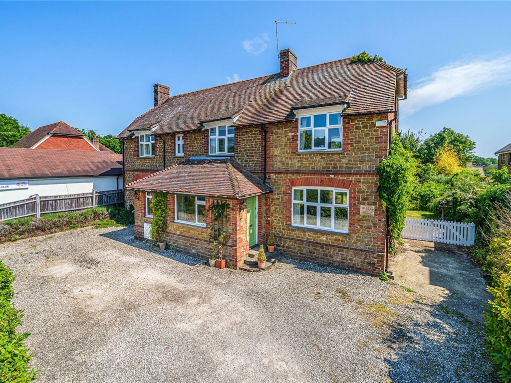 4 bed detached house for sale in Hurtmore Road, Hurtmore, Godalming