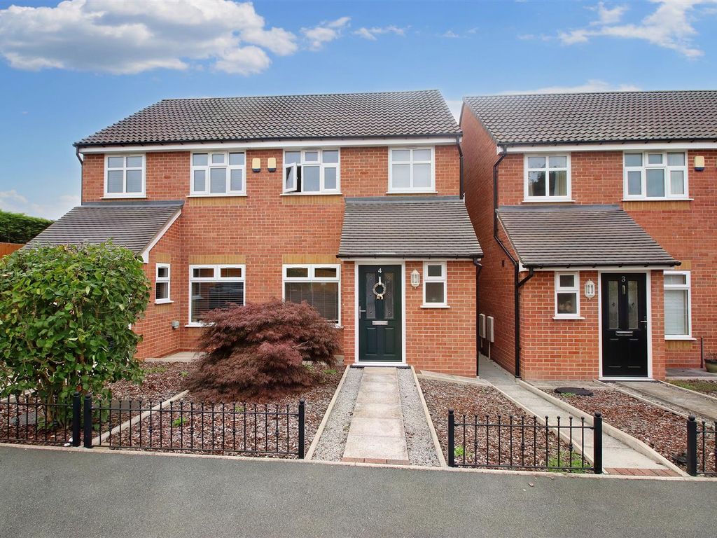2 bed property for sale in The Close, Bristol Road, Selly Oak