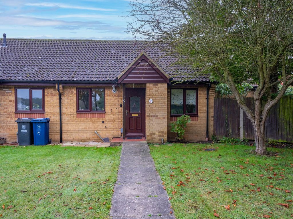 2 bed semidetached house for sale in The Spinney, Bar Hill CB23, £