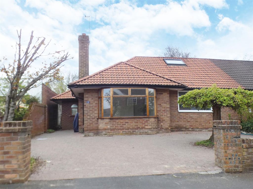3 bed bungalow for sale in Marian Close, Rainhill, Prescot L35 Zoopla