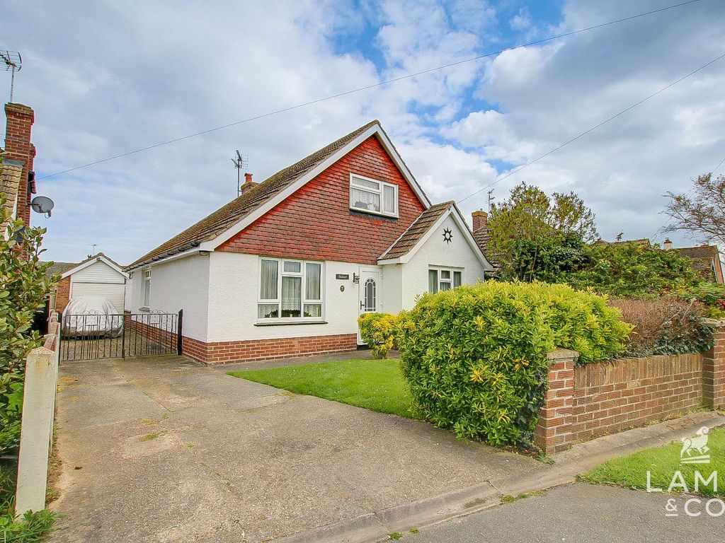3 bed detached house for sale in Rush Green Road, ClactonOnSea CO16