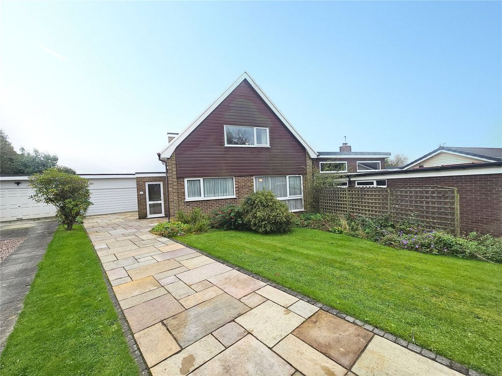 4 bed detached house for sale in Woodcrest, Wilpshire, Blackburn