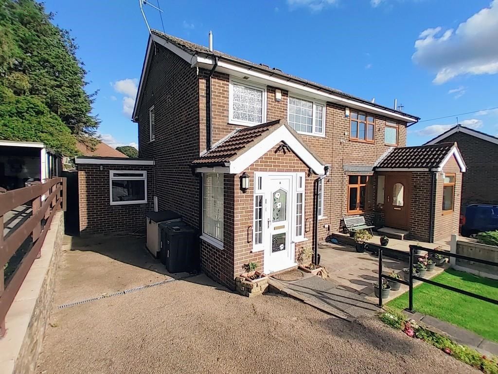 3 bed semidetached house for sale in Sandmoor Close, Thornton