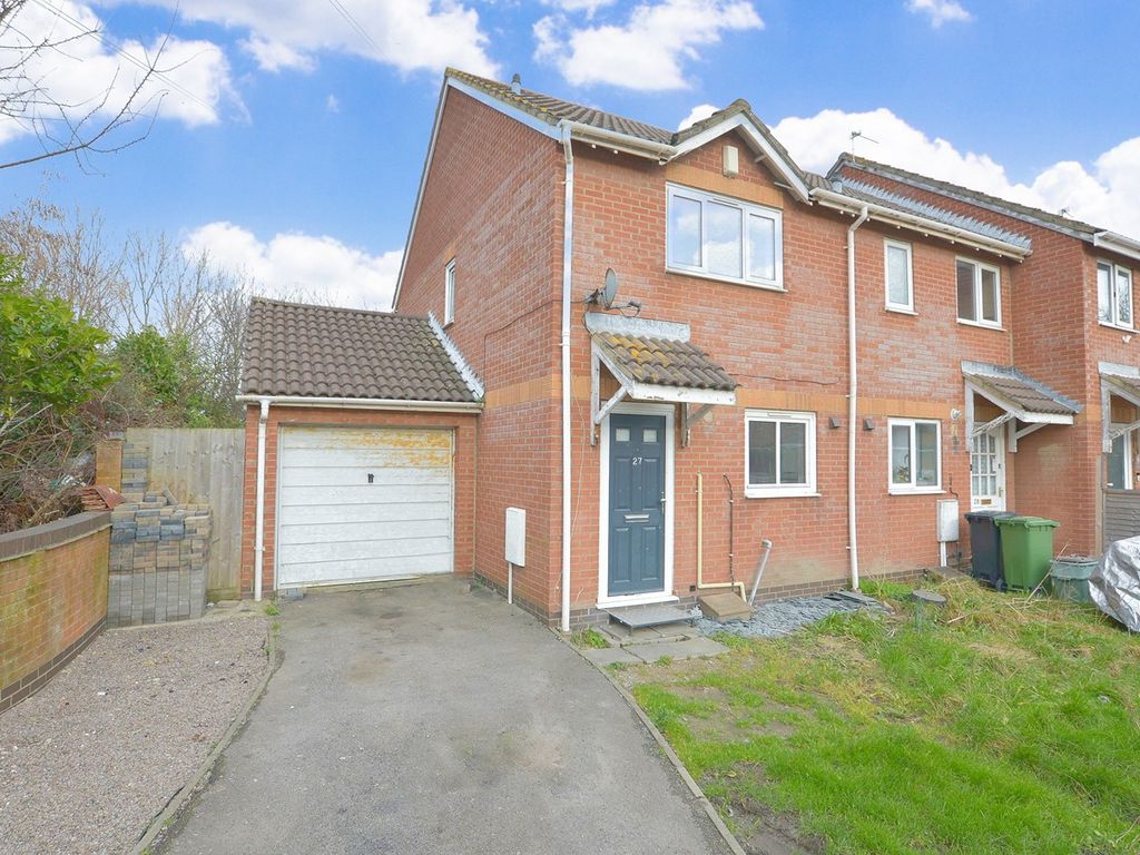 2 bed semidetached house for sale in Selwood Close, Locking Castle