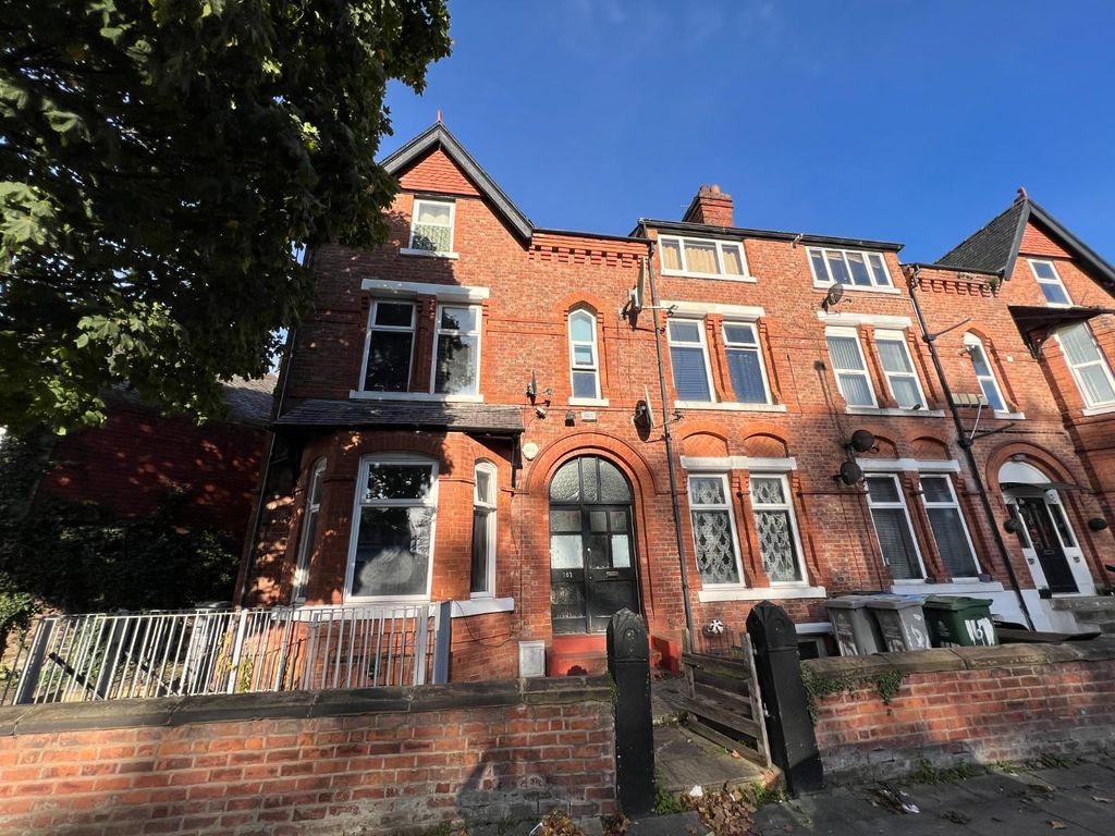 8 bed semidetached house for sale in Shrewsbury Street, Old Trafford