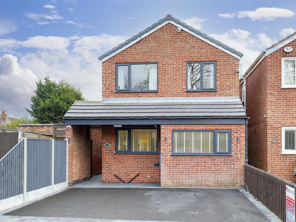 4 bed detached house for sale in Humber Road, Long Eaton, Derbyshire