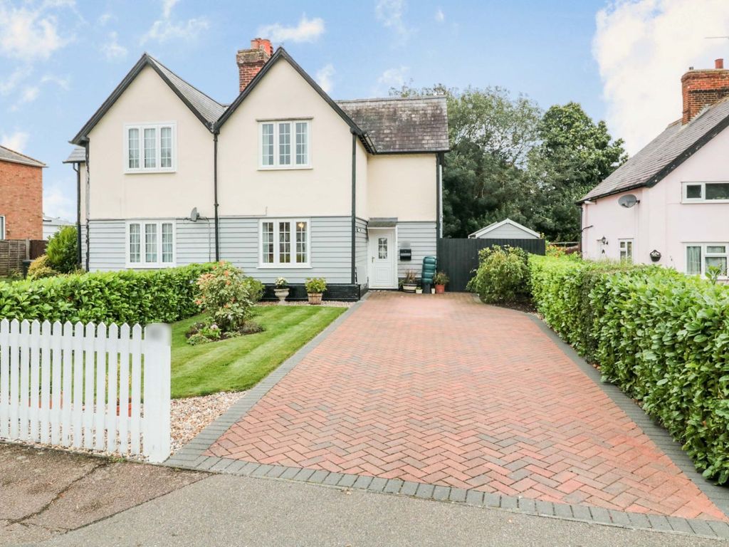 3 bed semidetached house for sale in Hare Street Springs, Harlow CM19