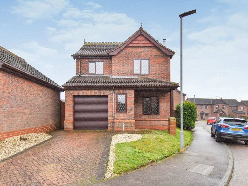 3 bed detached house for sale in Woodland View, DN38 Zoopla