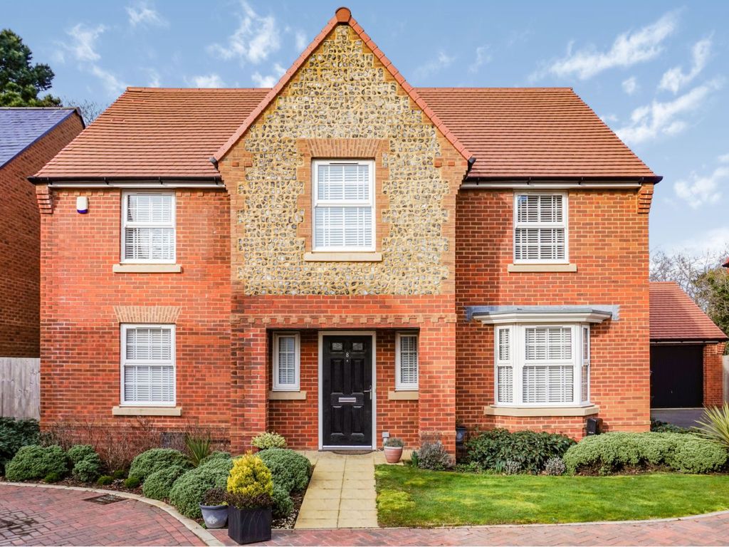 4 bed detached house for sale in Wellers Close, Felpham, Bognor Regis PO22 Zoopla