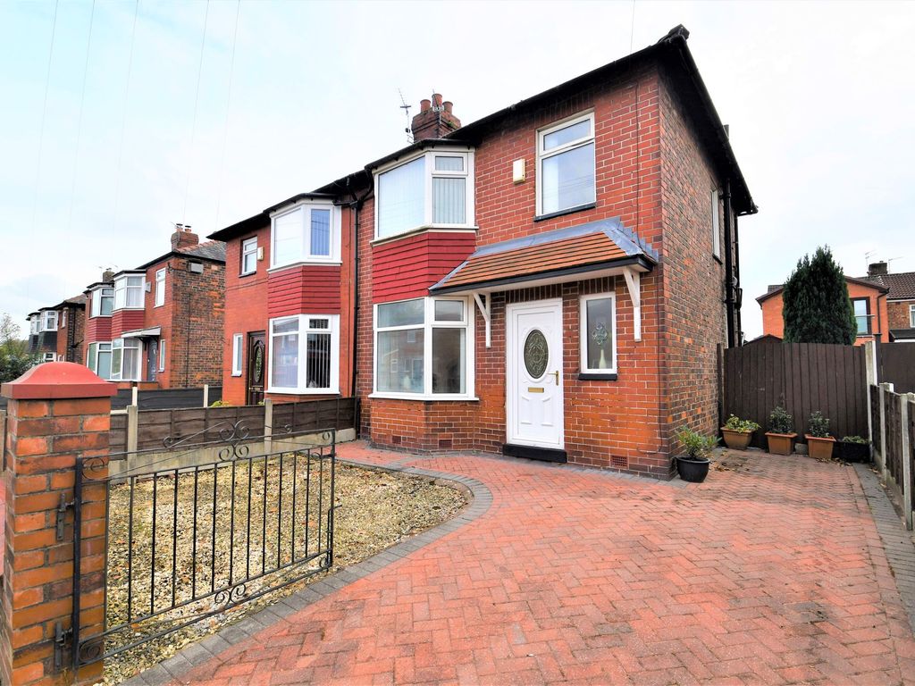 3 bed semidetached house for sale in Oakland Avenue, Salford M6, £
