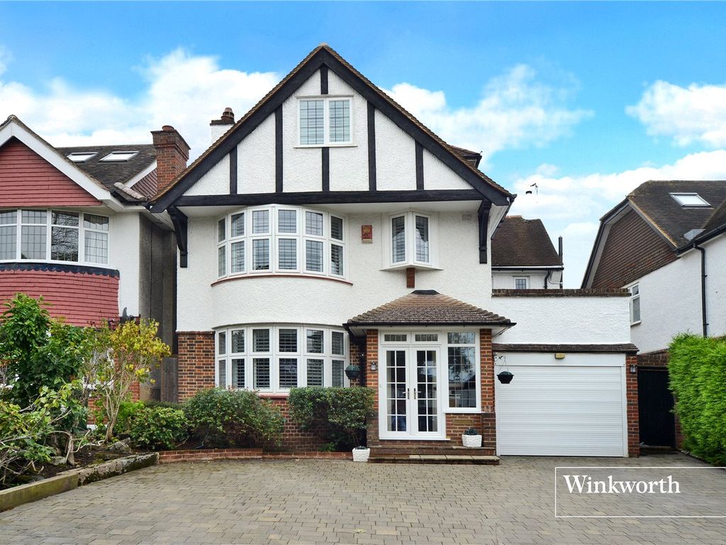 6 bed detached house for sale in Belmont Rise, Cheam, Sutton SM2, £