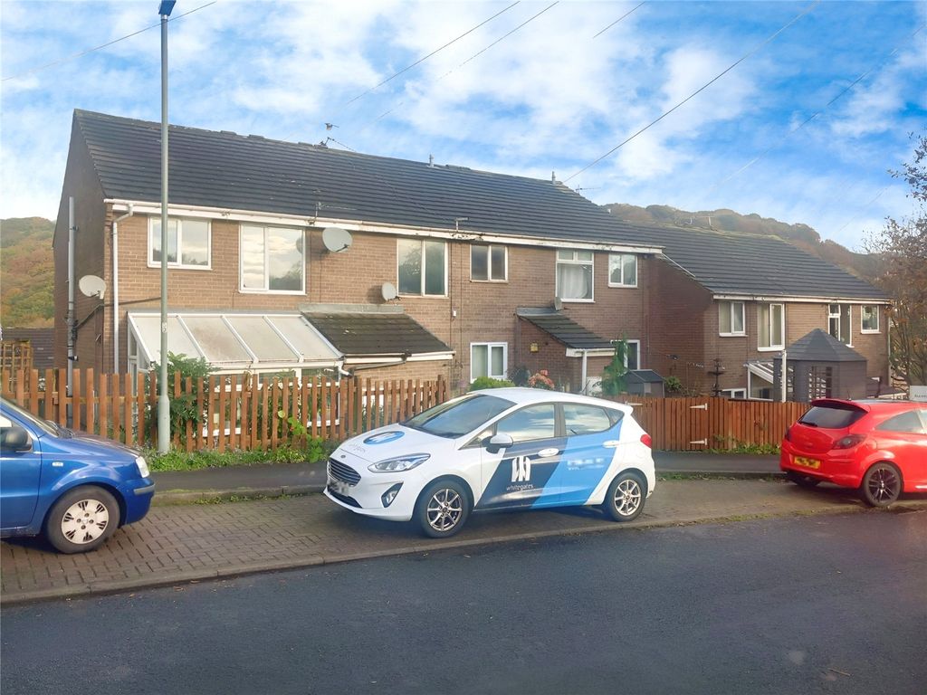 1 bed flat to rent in Norwood Road, Birkby, Huddersfield HD2, £525 pcm