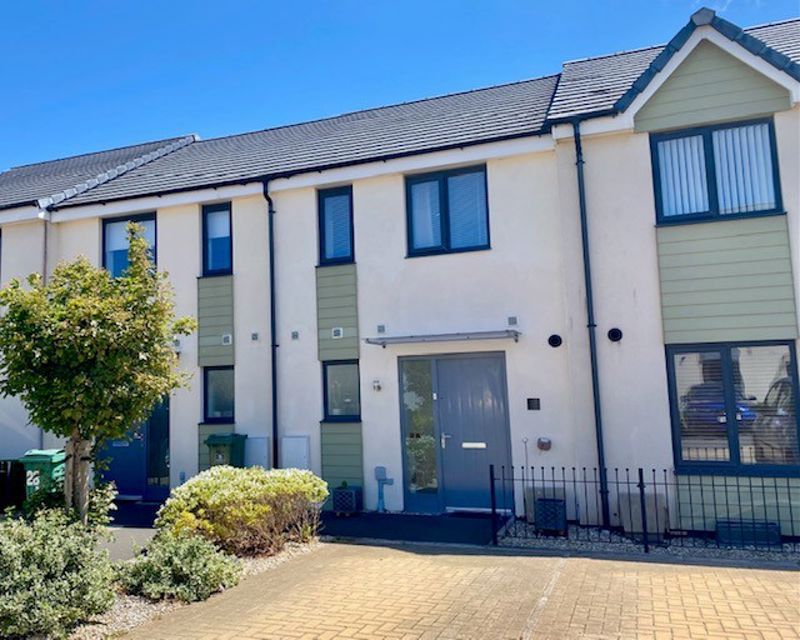 2 bed terraced house for sale in Pennycross Close, Plymouth PL2 Zoopla