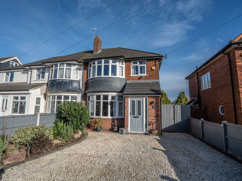 3 bed semidetached house for sale in Stonehill Avenue, Birstall