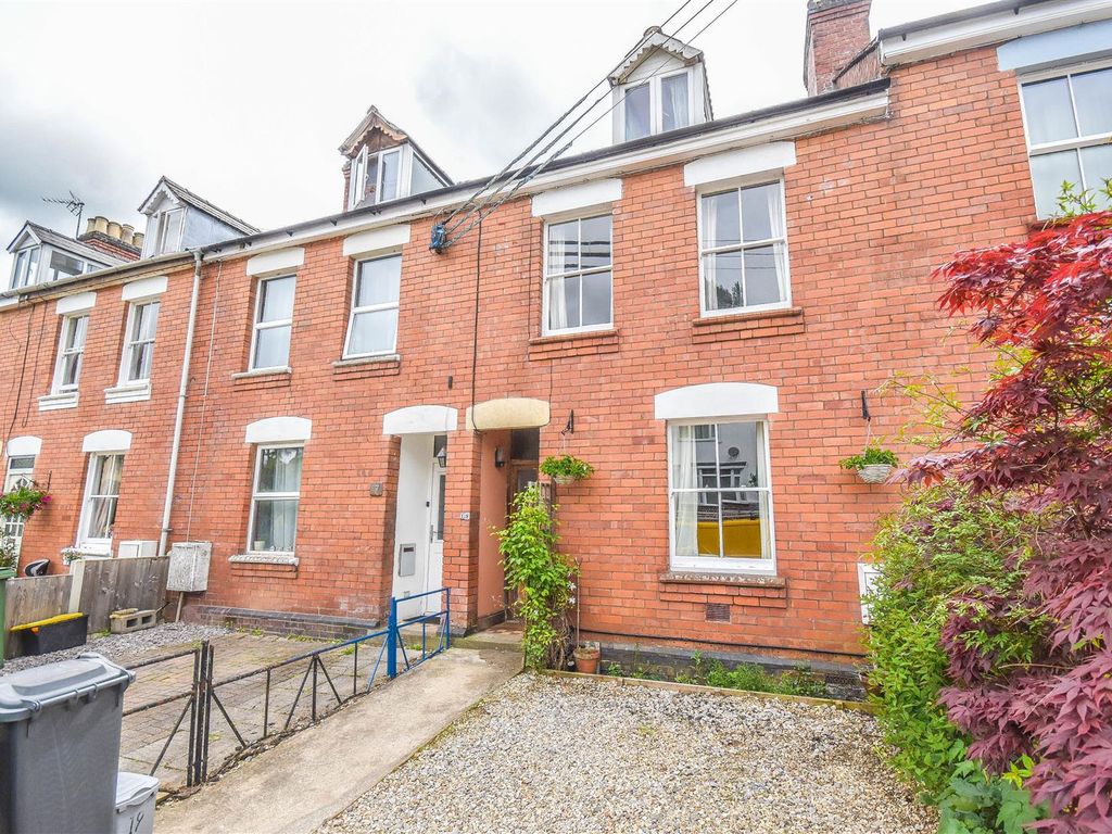 4 bed property for sale in Rosebery Road, Woodmancote, Dursley GL11, £